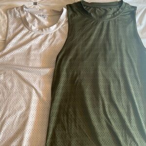 Bundle of Zyia medium tanks good condition